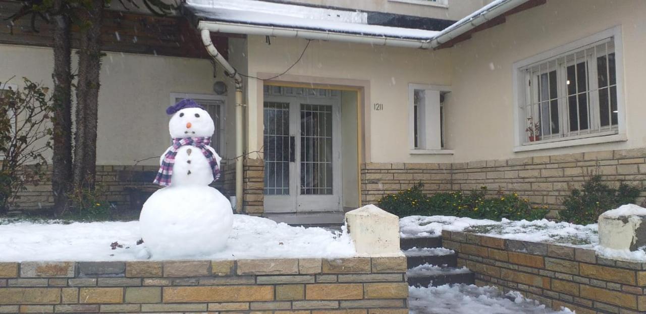 Hostel Arrayan Bariloche ภายนอก รูปภาพ
