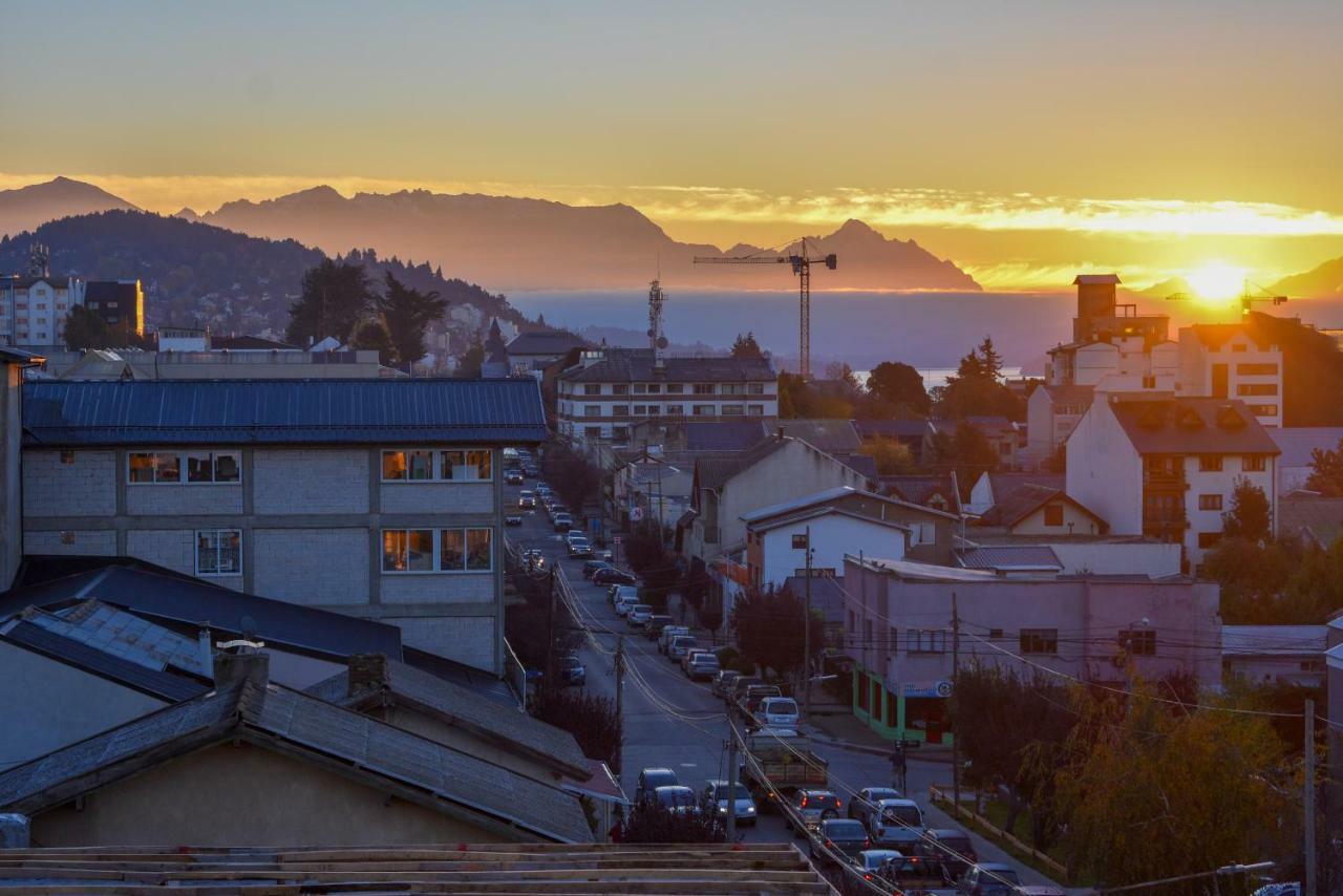 Hostel Arrayan Bariloche ภายนอก รูปภาพ