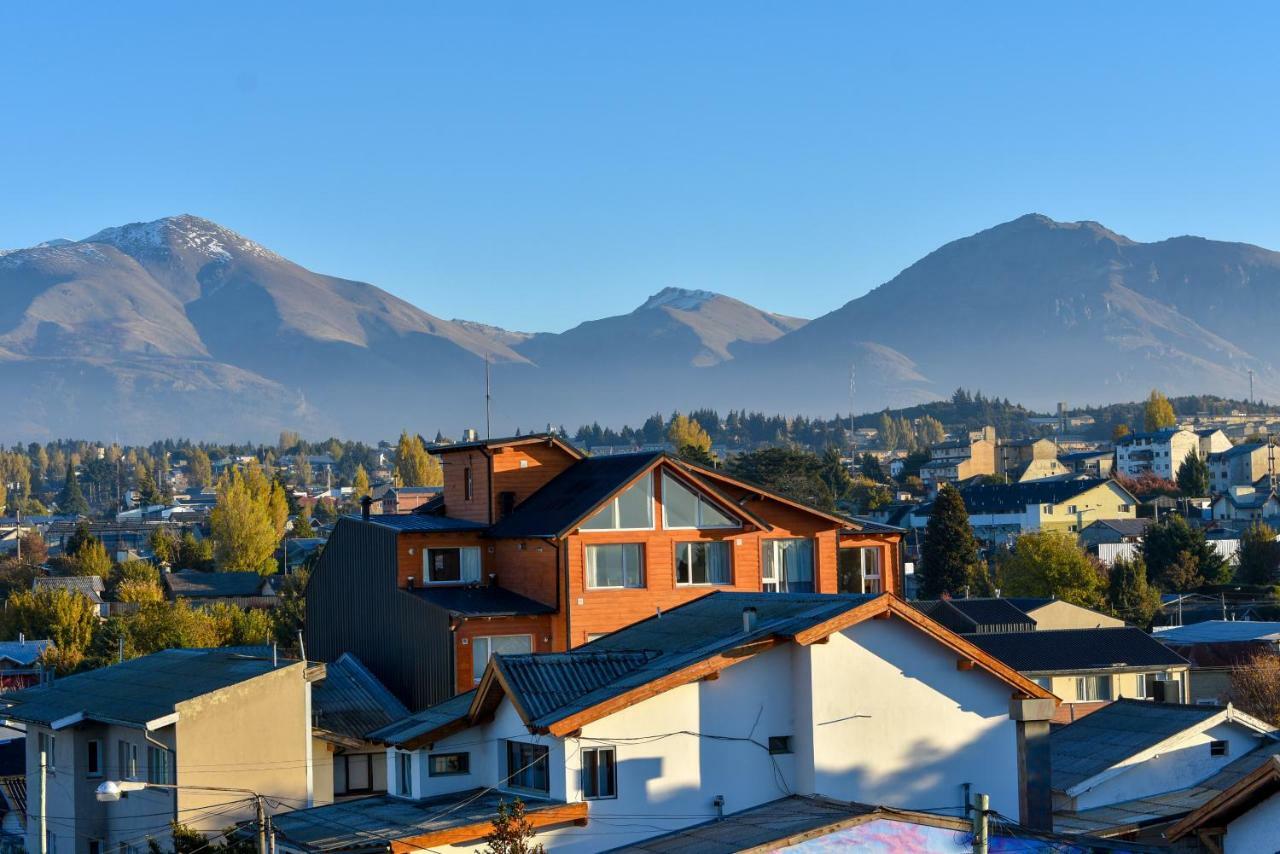 Hostel Arrayan Bariloche ภายนอก รูปภาพ