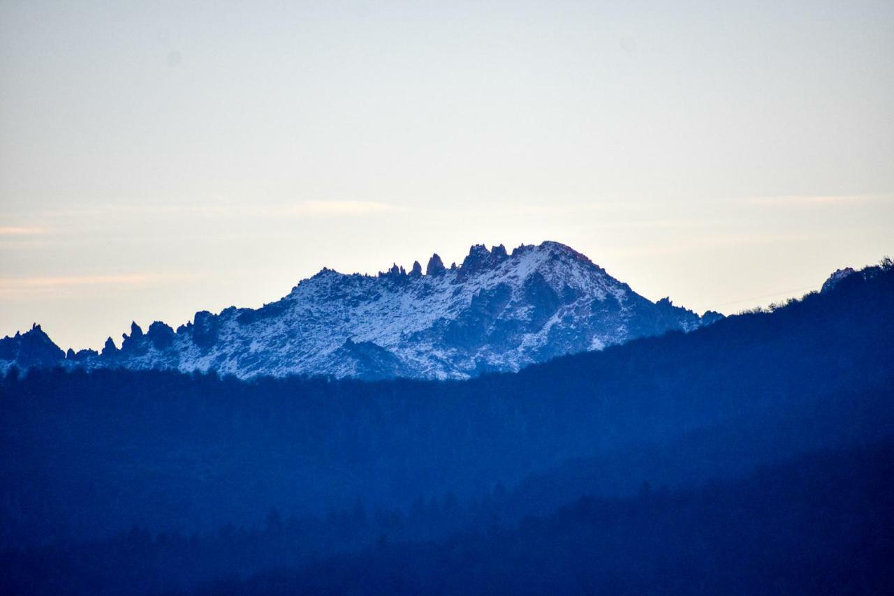 Hostel Arrayan Bariloche ภายนอก รูปภาพ